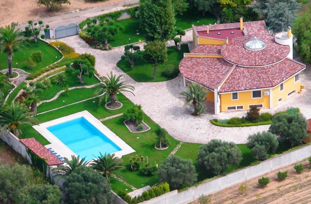 B&B Quattrostelle Cavallino di Lecce Exterior foto