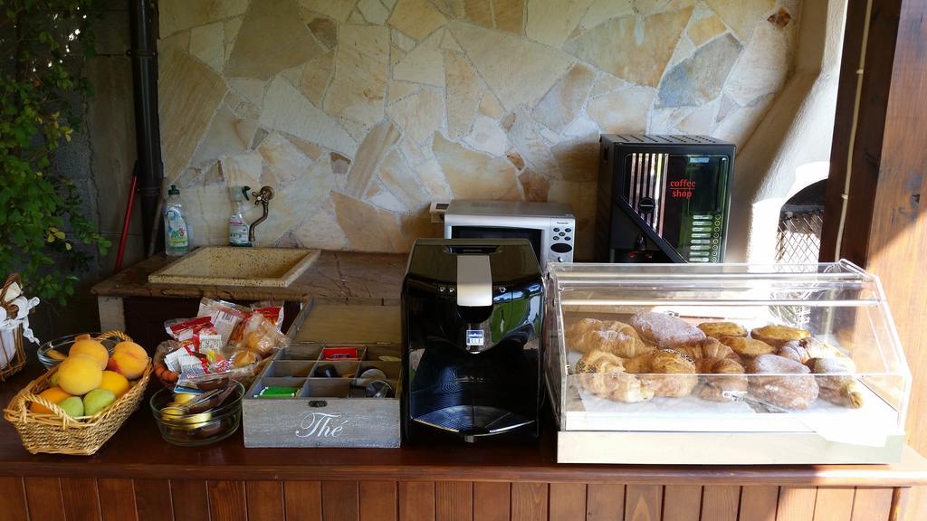 B&B Quattrostelle Cavallino di Lecce Exterior foto